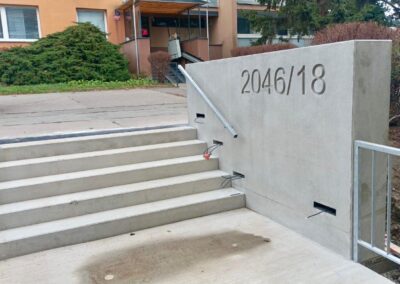 Schodiště a zábradlí SVJ Rozšířená