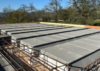 Zemědělská budova Makov