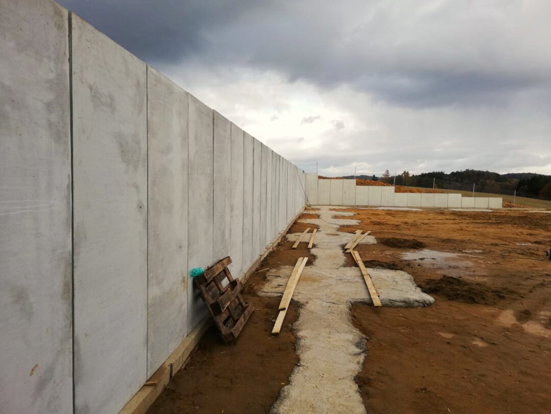 Opěrné stěny Pertoltice