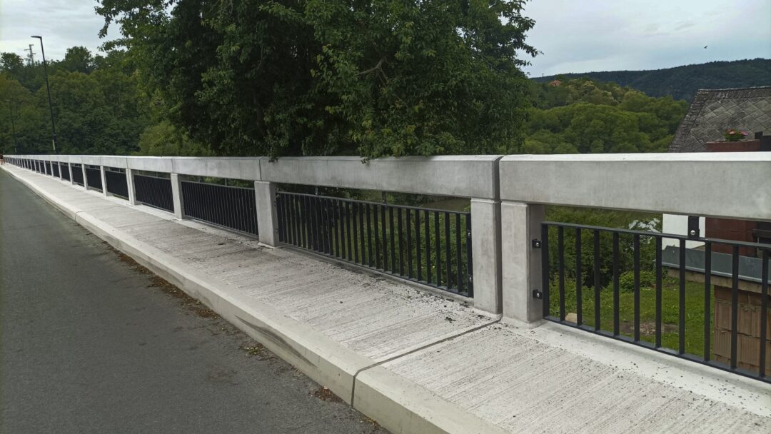 Masarykův most Zbečno